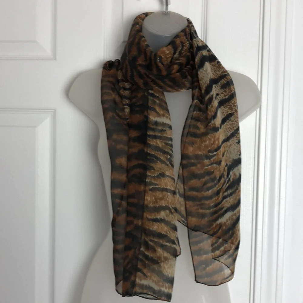 Chic Animal Print Scarf Shawl Breezy Sheer VTG - Picture 4 of 12